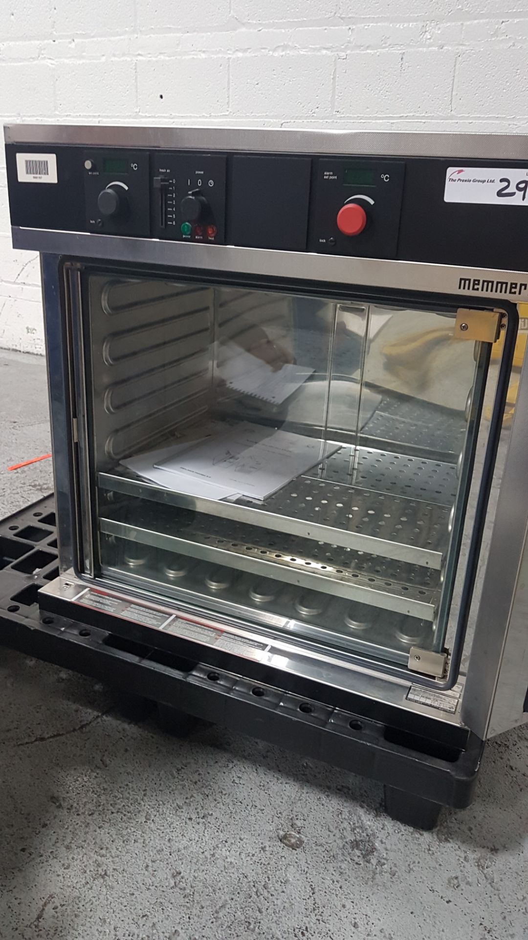 Memmert oven, model 500, 22" W x 16" D x 19" H chamber, 230 volt. - Image 8 of 12