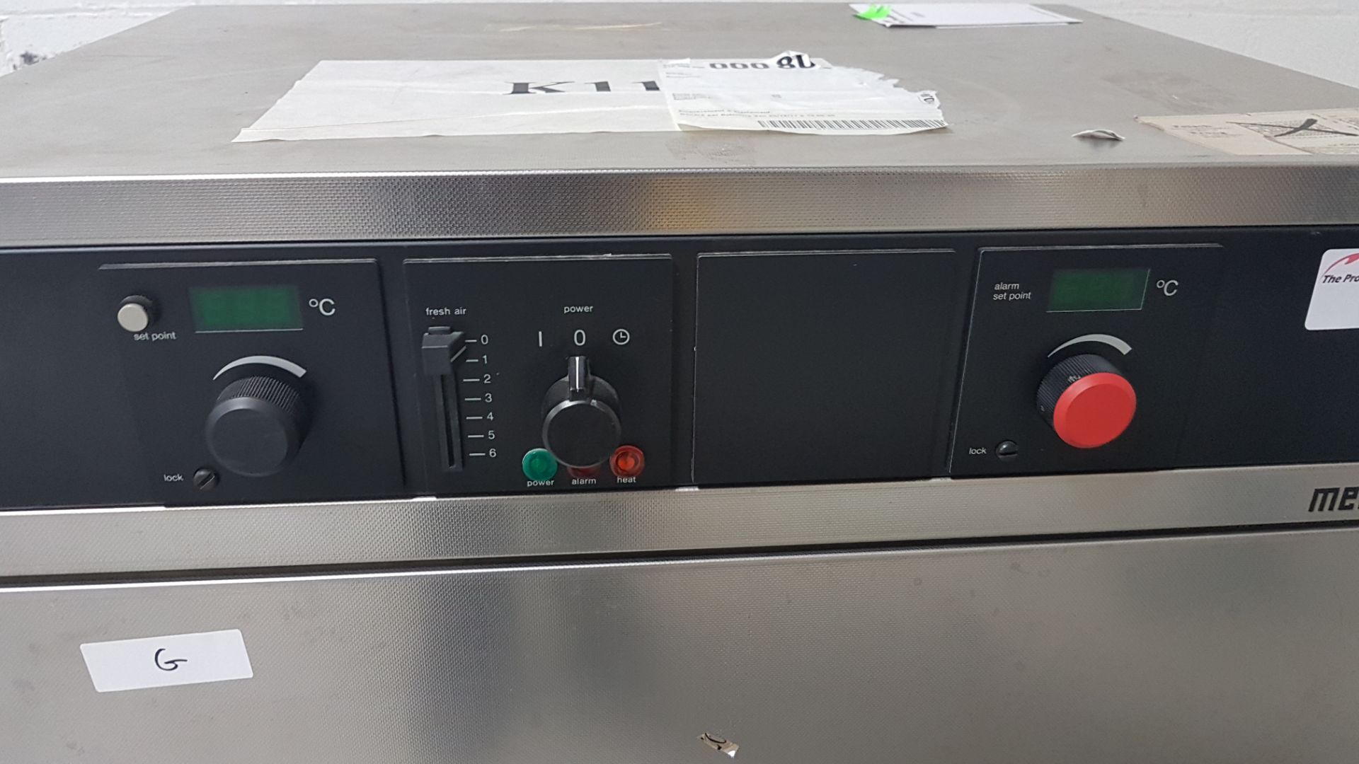 Memmert oven, model 500, 22" W x 16" D x 19" H chamber, 230 volt. - Image 3 of 12