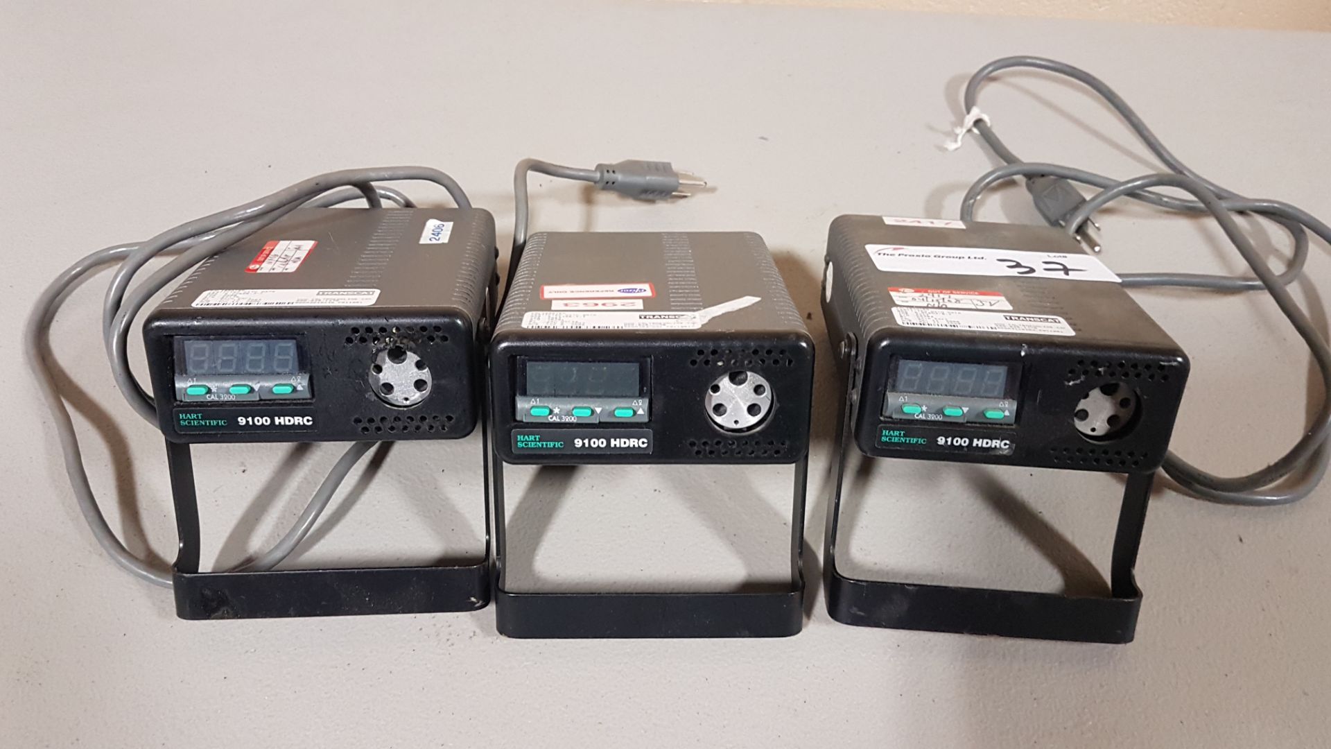 Lot of (3) Hart Scientific 9100 HDRC dry well temperature calibration units.