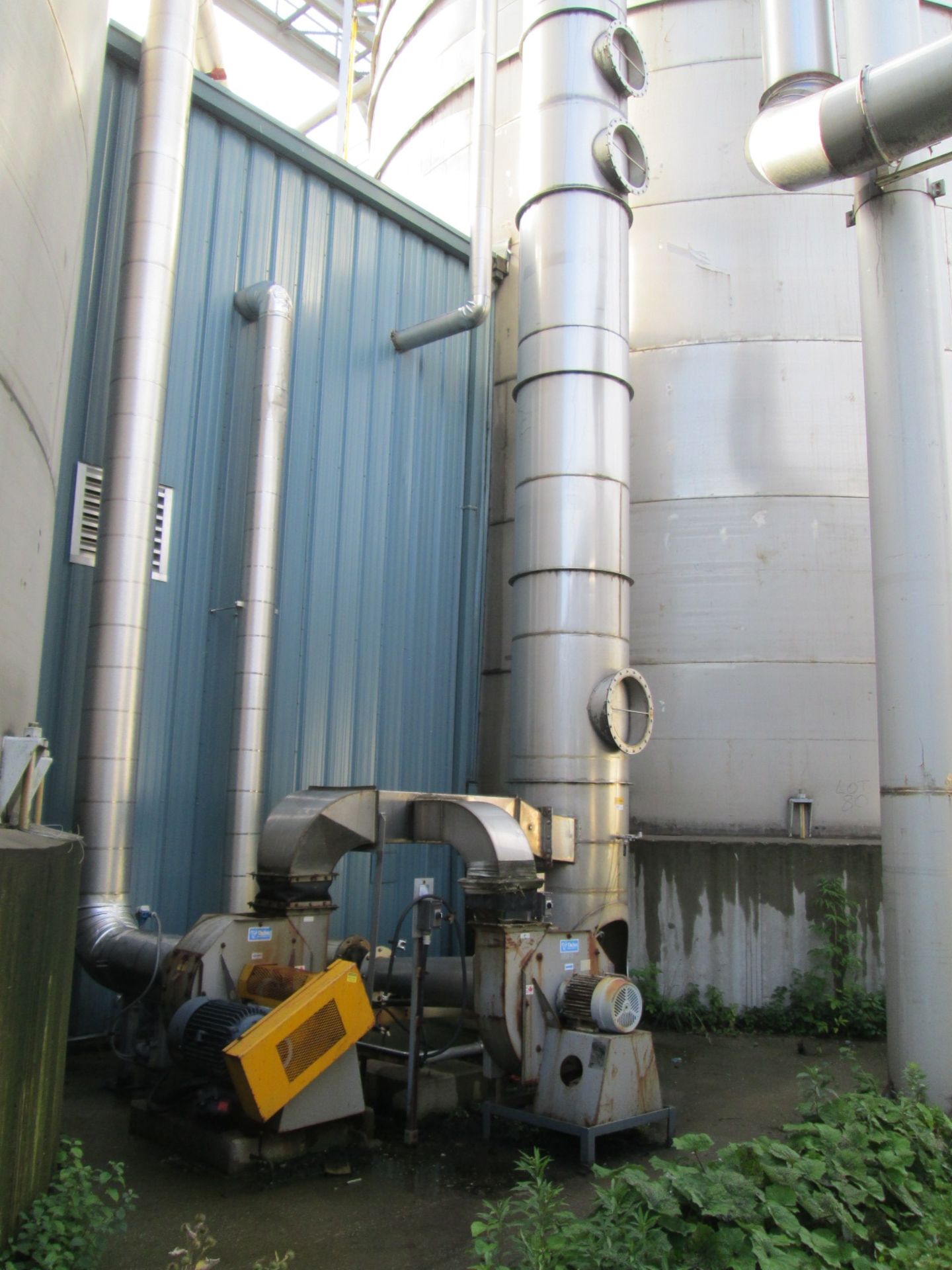 C02 Scrubber with Blowers and Stainless Steel Column and Exhaust Stack - Image 16 of 22