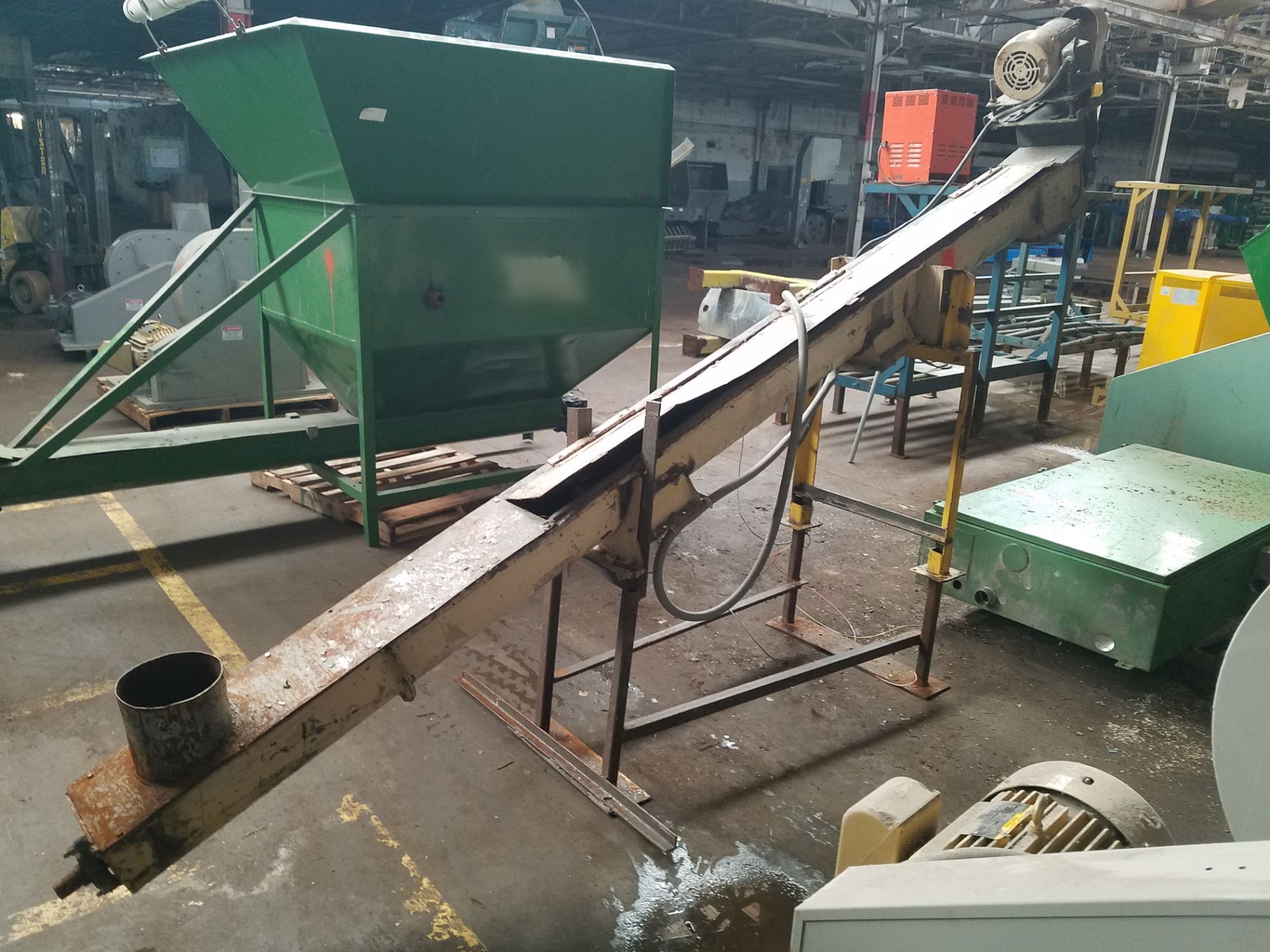 Inclined Screw Conveyor