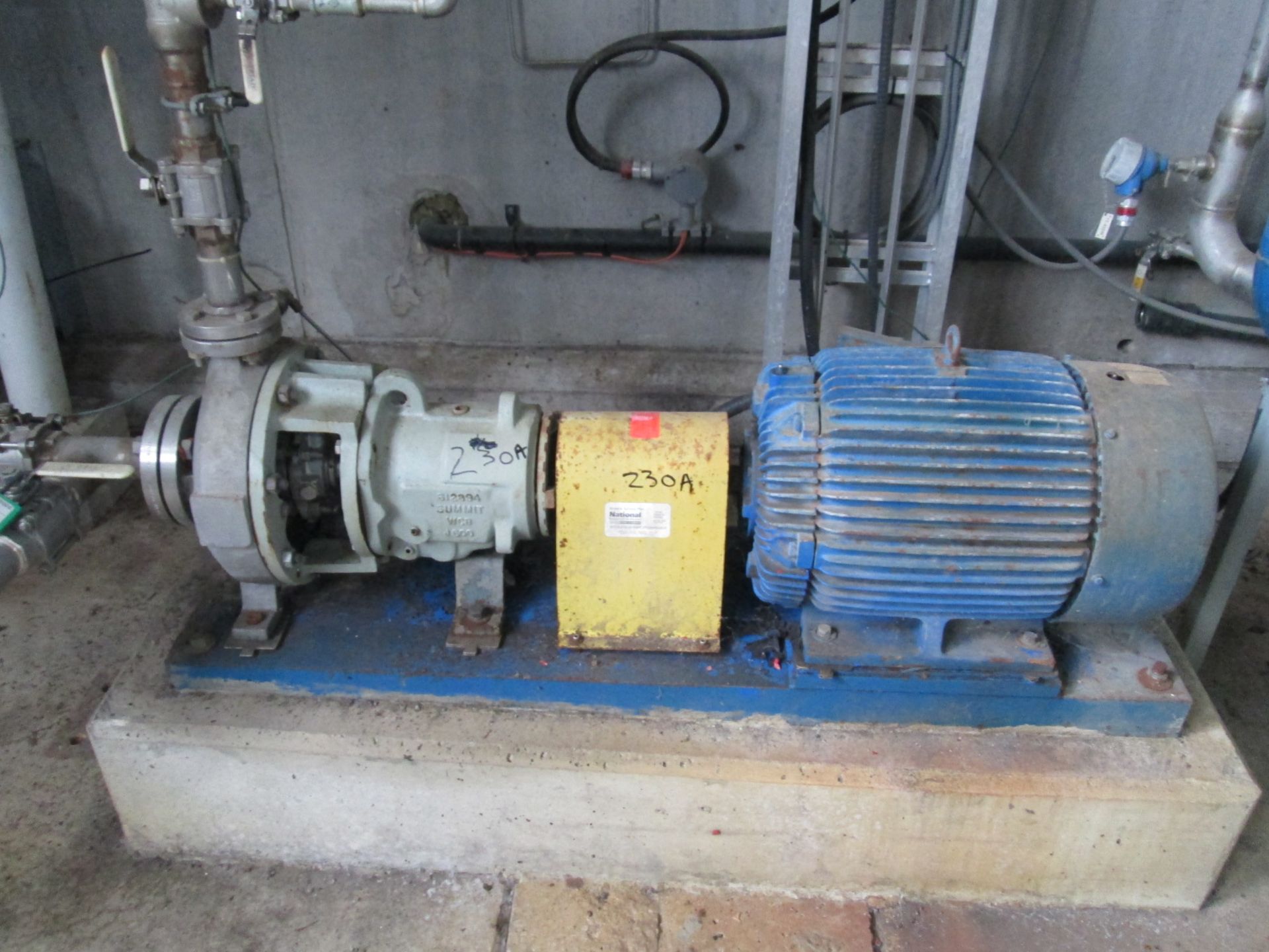 SUMMIT  Centrifugal Pump, WCB J600 number 612894 with a 30HP 575v pump. Brochure