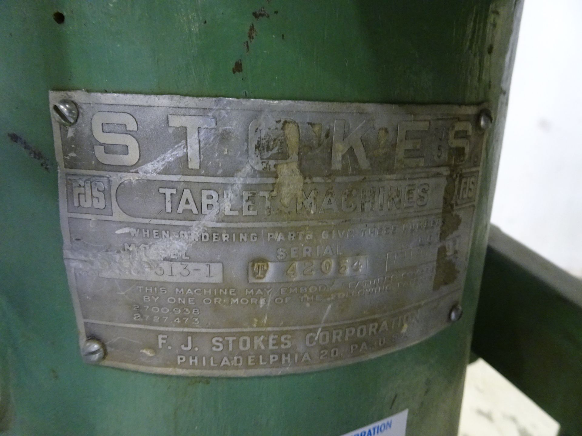 F.J. Stokes BB2 Tablet Press, Model 313-1 s/n T42054 1.5 Ton 24 Station Turret, (2) Feed Stations - Image 7 of 9