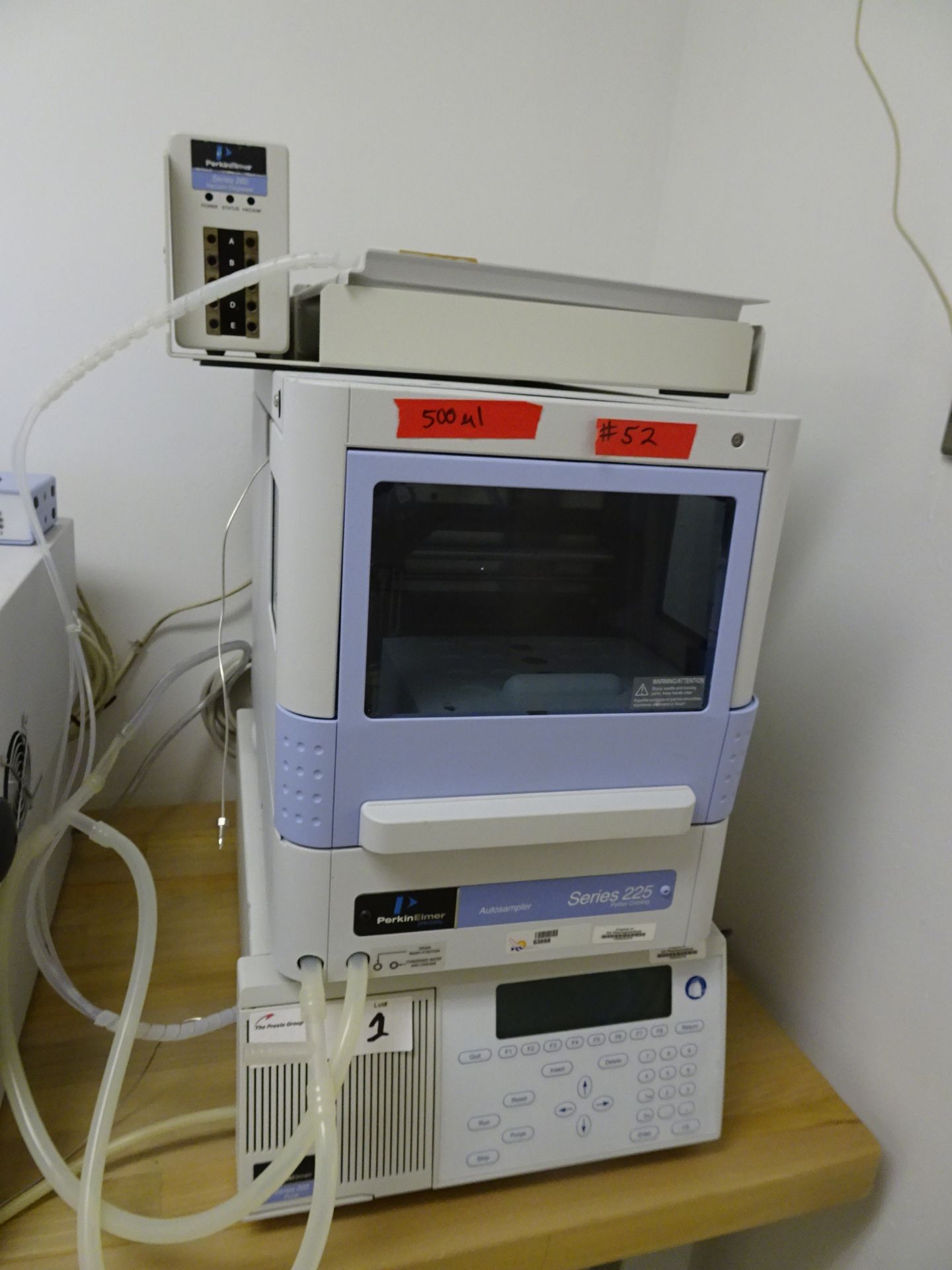 Perkin Elmer 200 Series Model HPLC With (1) Model Series 225 HPLC Peltier Auto Sampler, (1) Model - Image 2 of 10