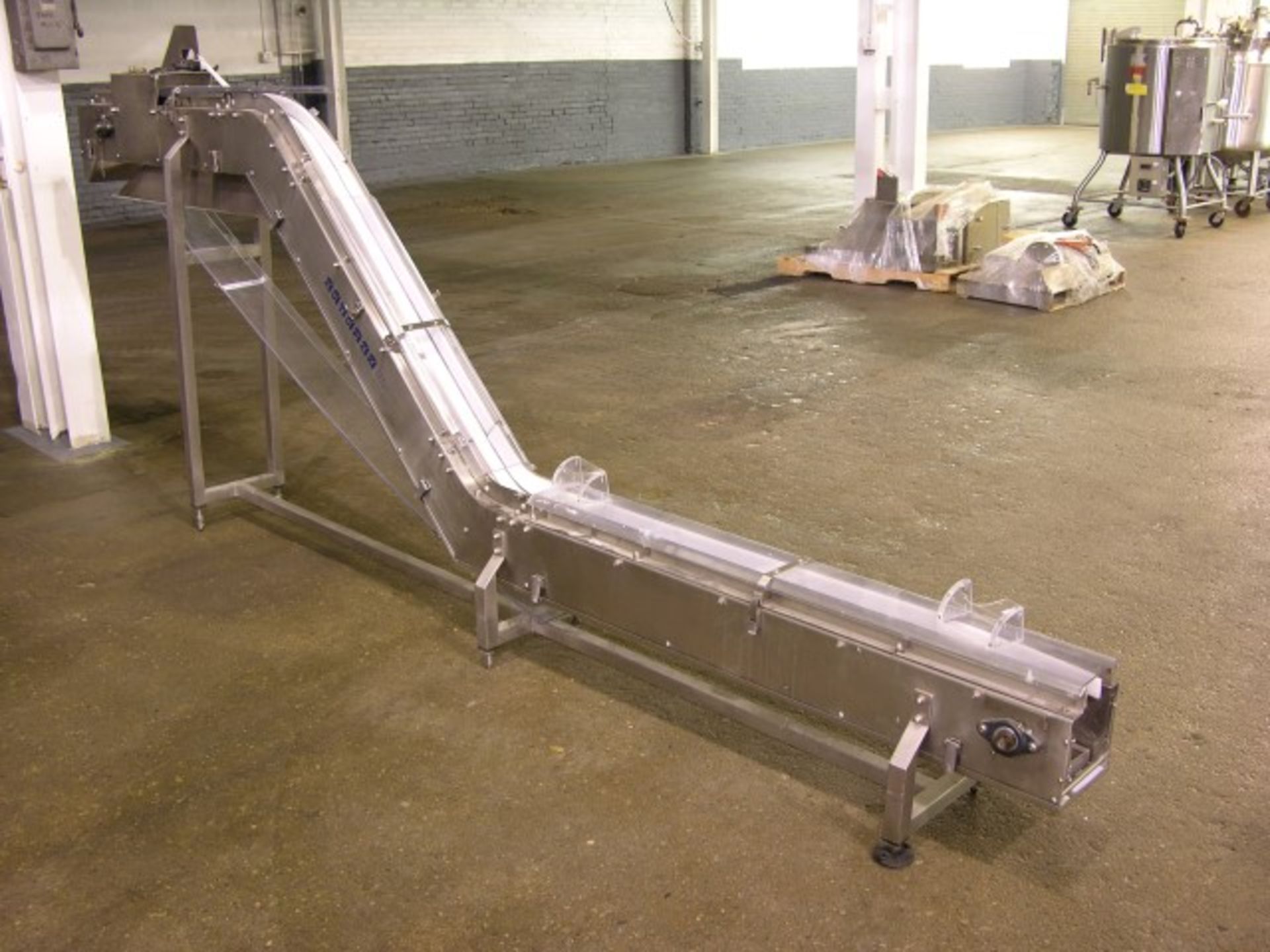 4" wide x 10' long Autopack inclined belt conveyor