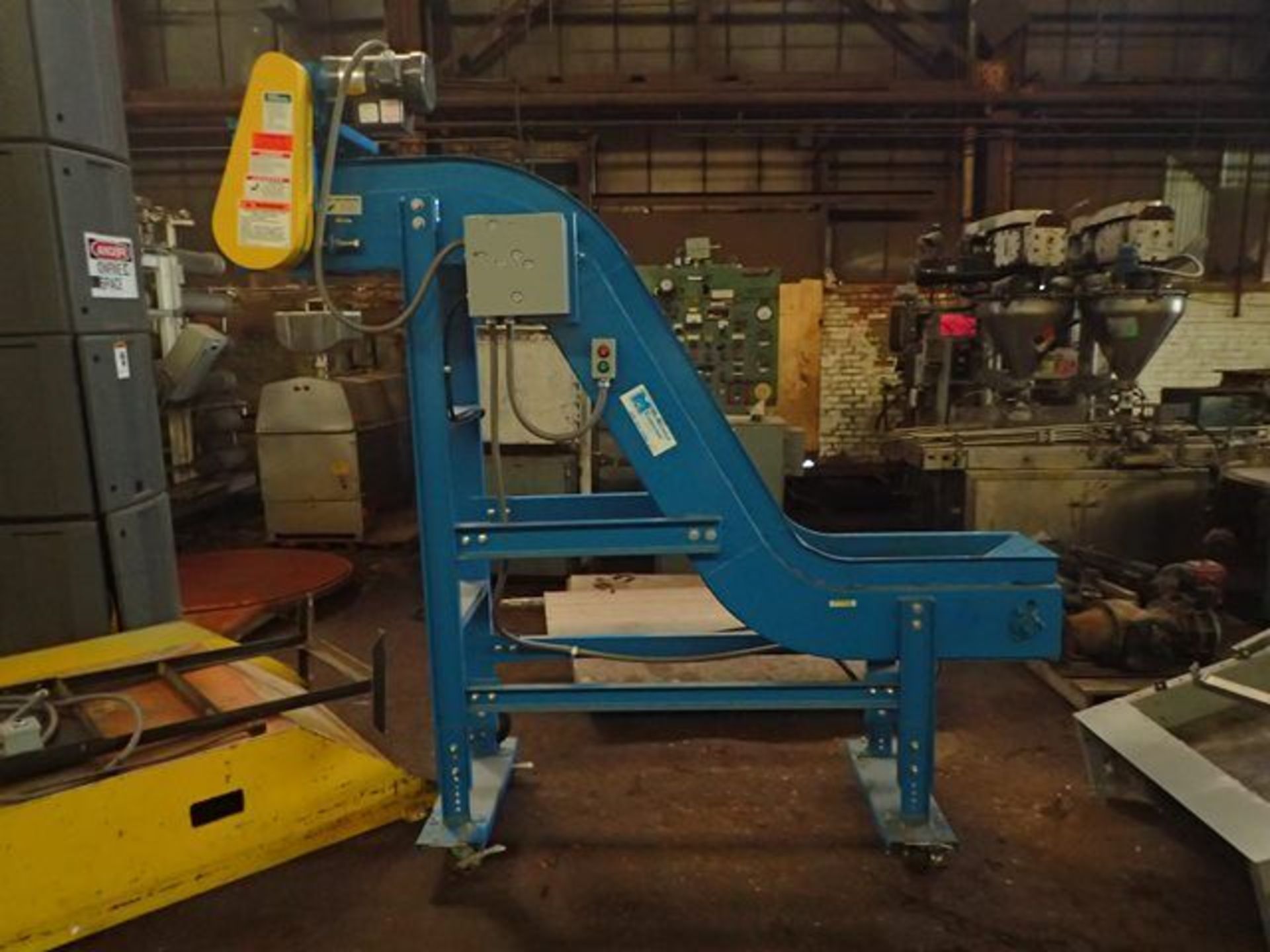 12" New London Engineering Z style conveyor