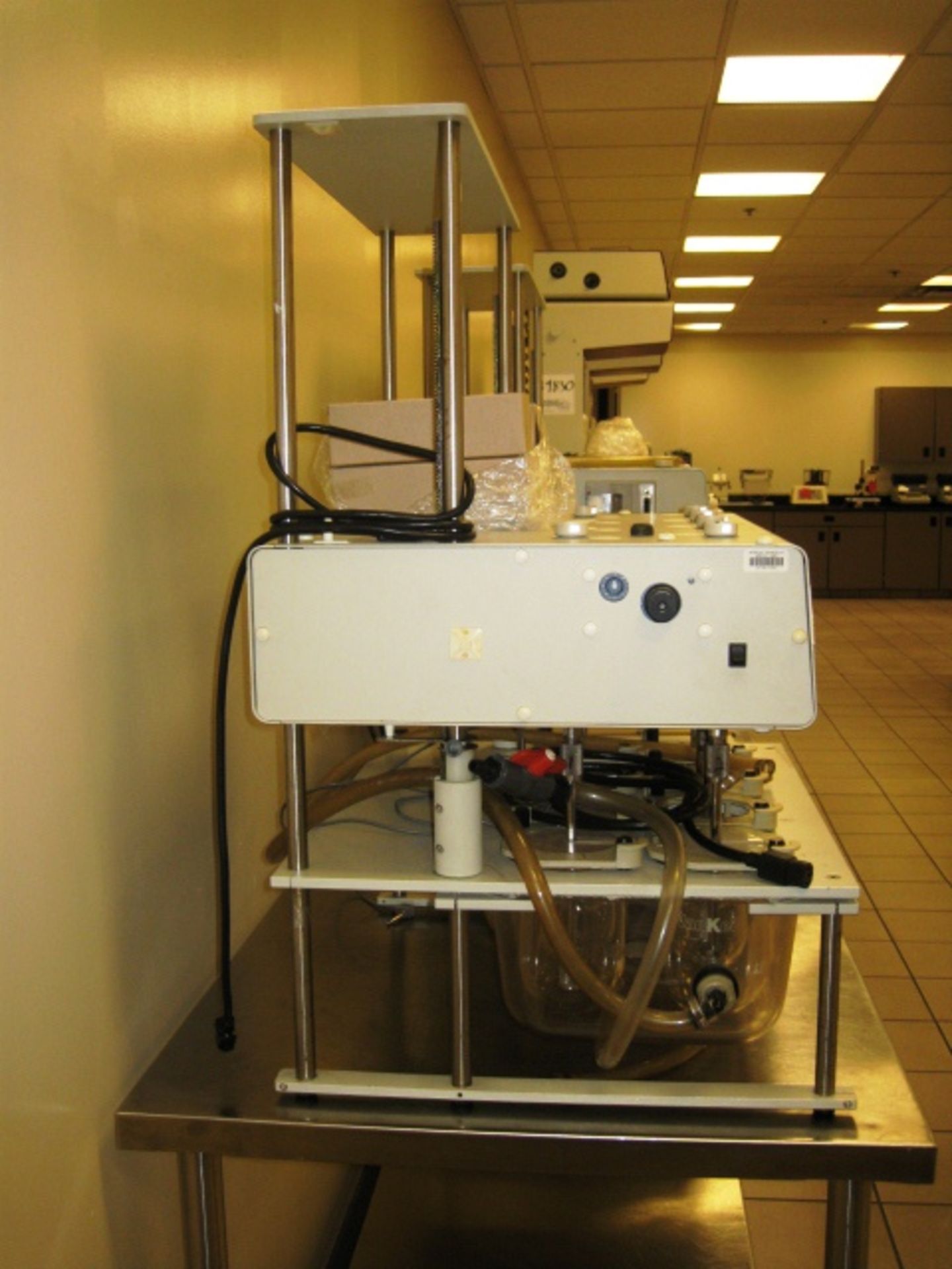 VK-7000 VANKEL DISSOLUTION TESTER - Image 2 of 9