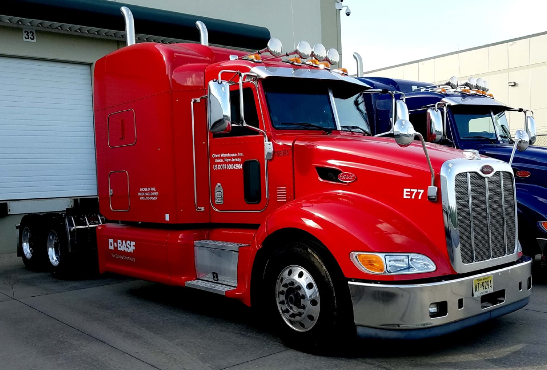 2016 PETERBILT 386 Truck, Armored with Sleeper Compartment - 500 HP