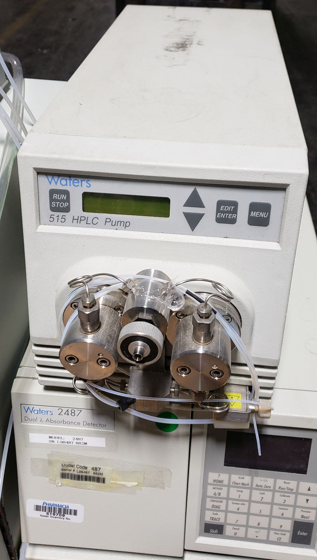 Waters HPLC System - Image 13 of 25