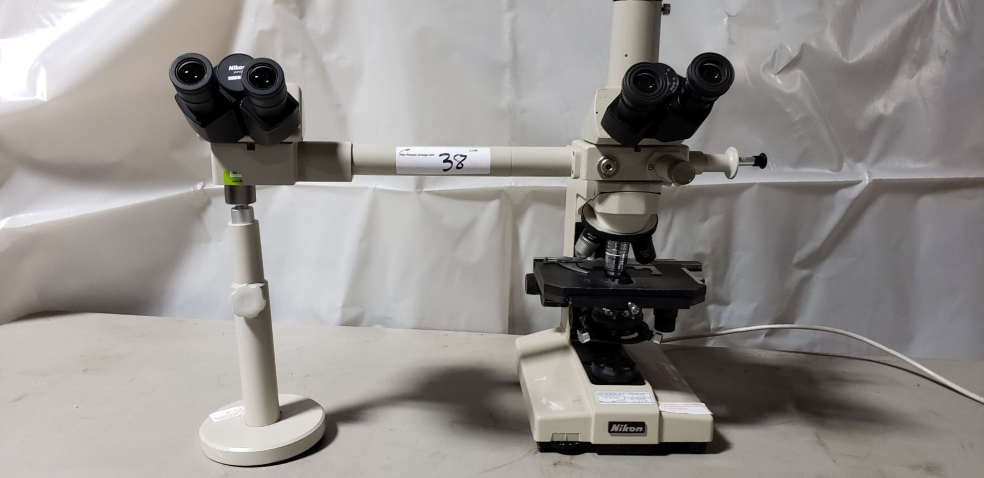 Nikon Dual View Microscope - Image 4 of 11