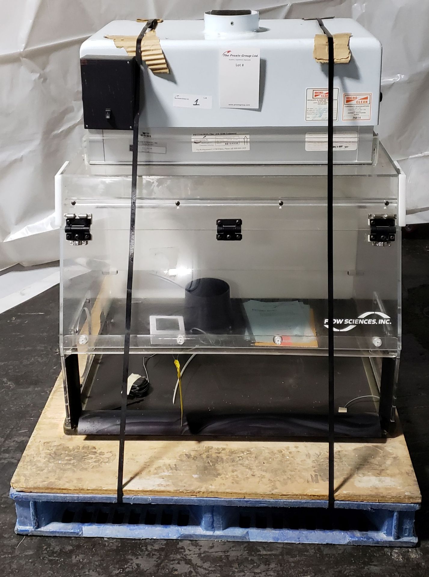 Flow Sciences Hepa Filter Lab Hood - Balance Enclosure - Image 2 of 10