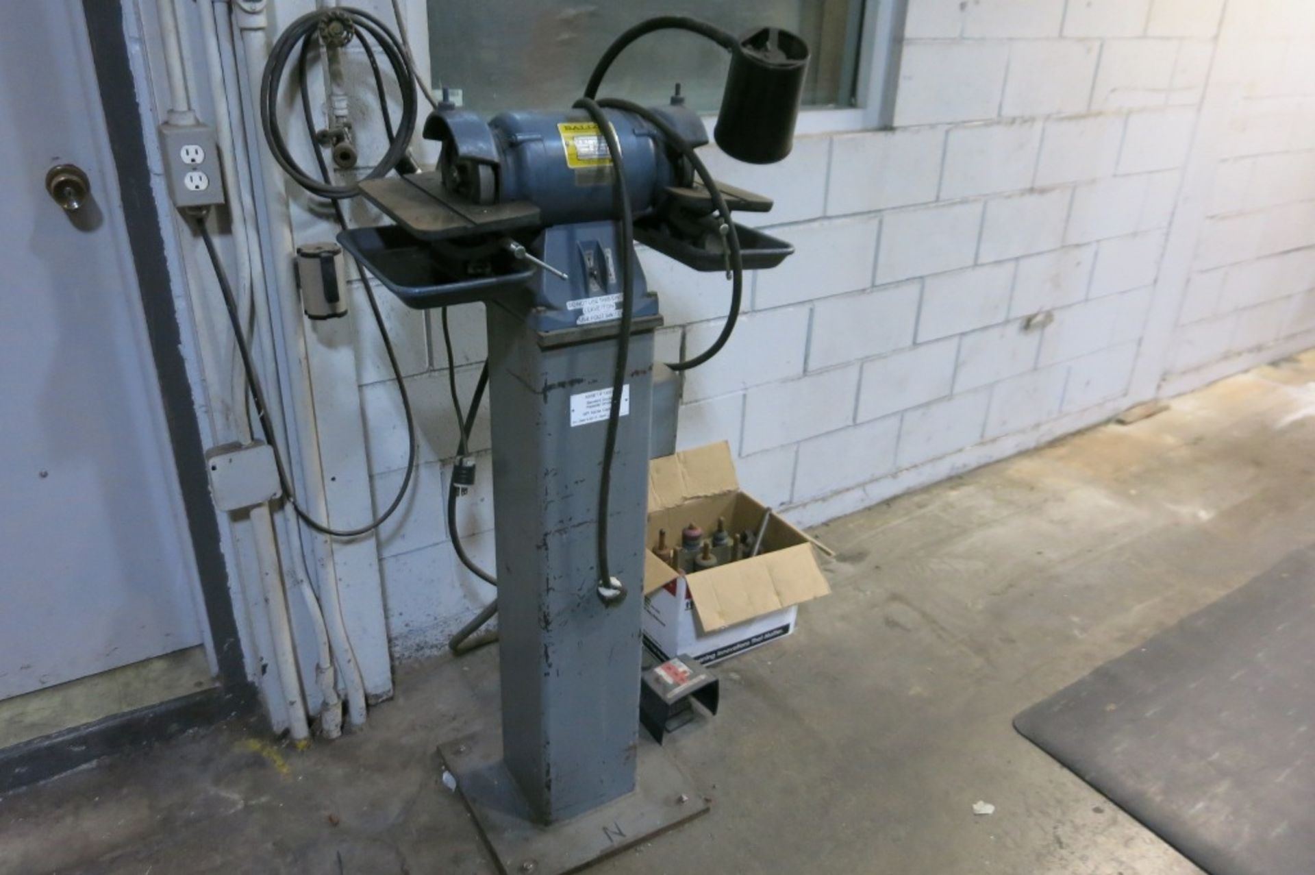 Pedestal Grinder Buffer