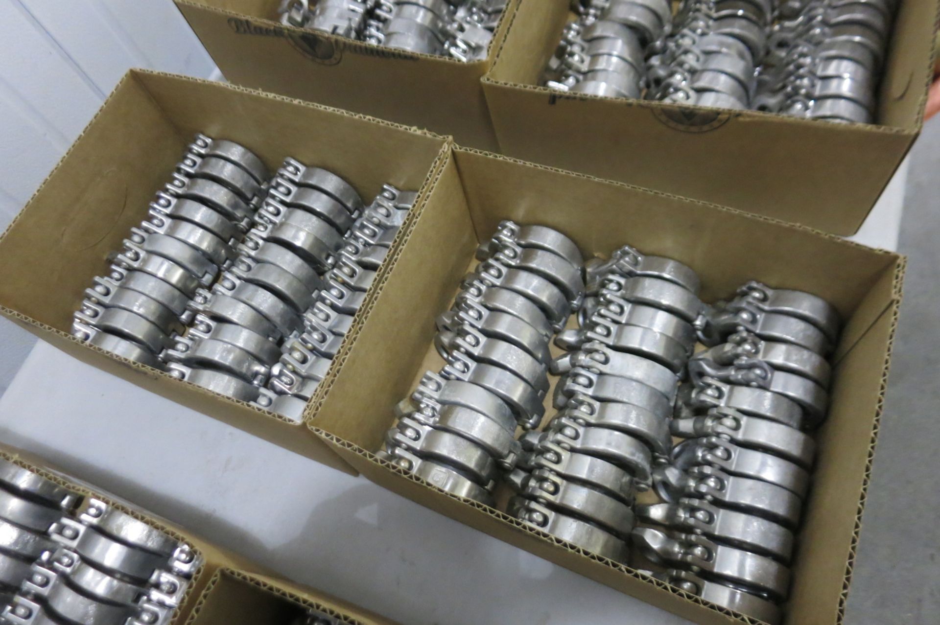 Stainless Clamps - Image 2 of 2