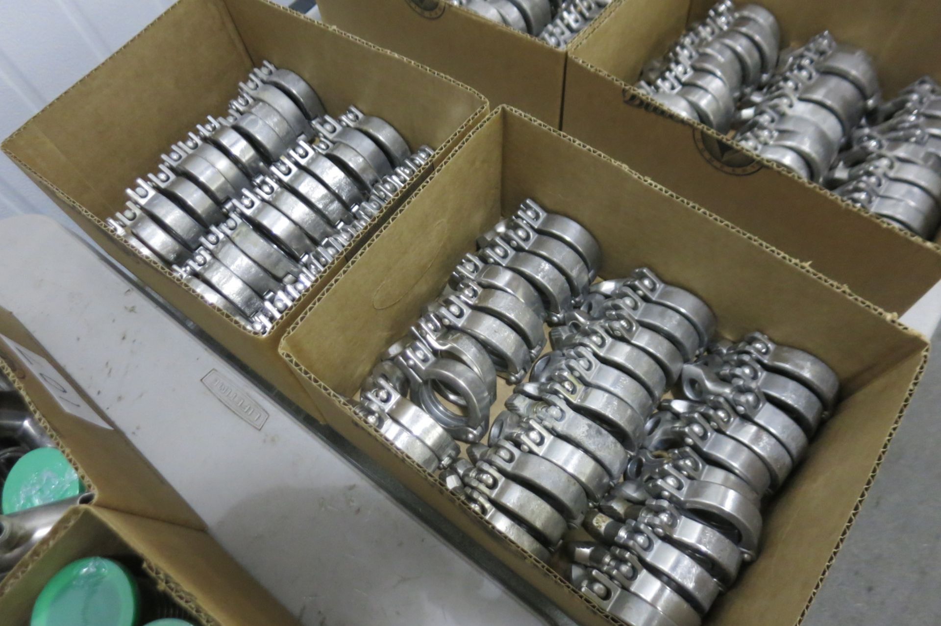 Stainless Clamps - Image 2 of 2