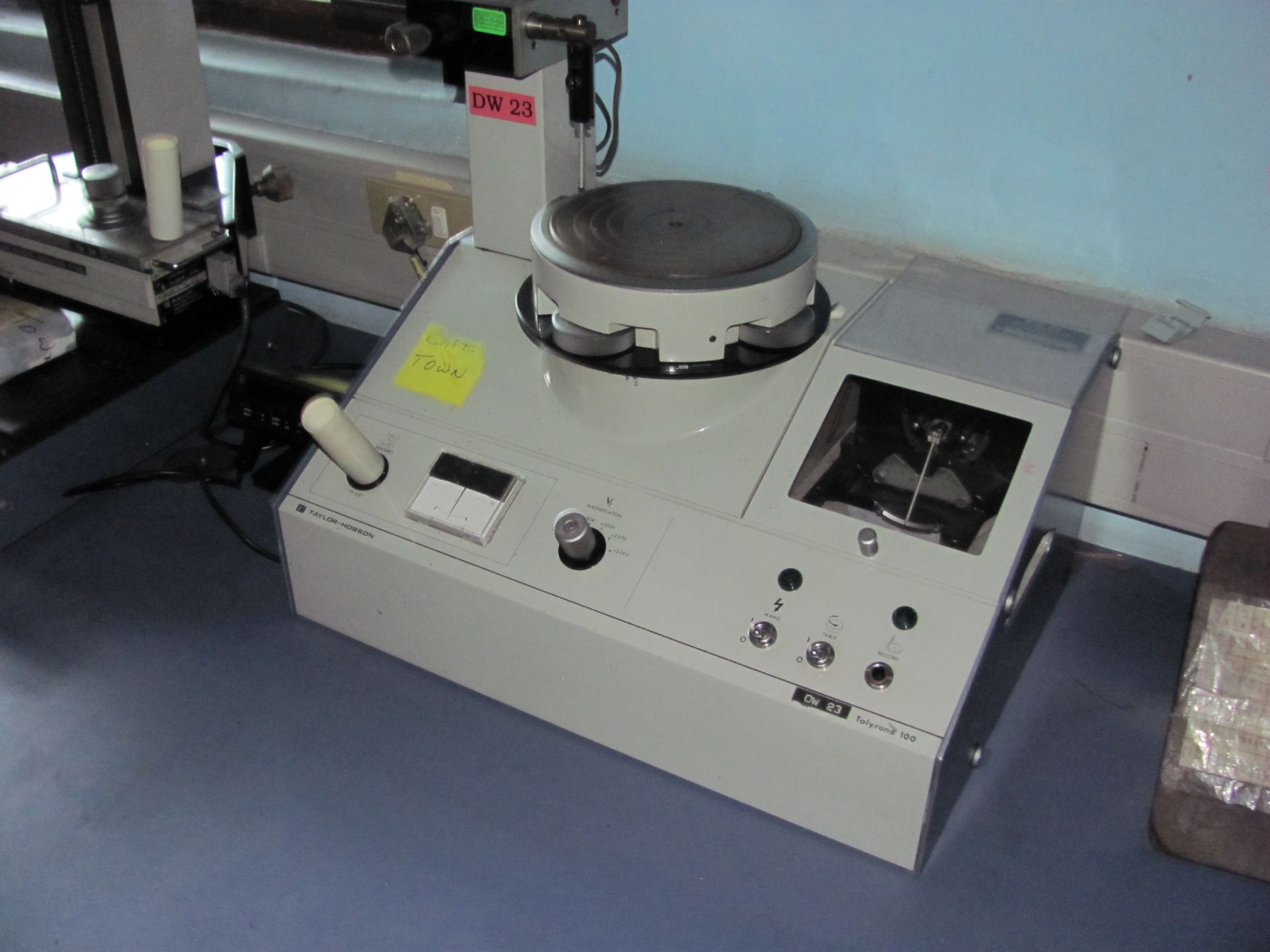 Metrology Set - Image 4 of 4