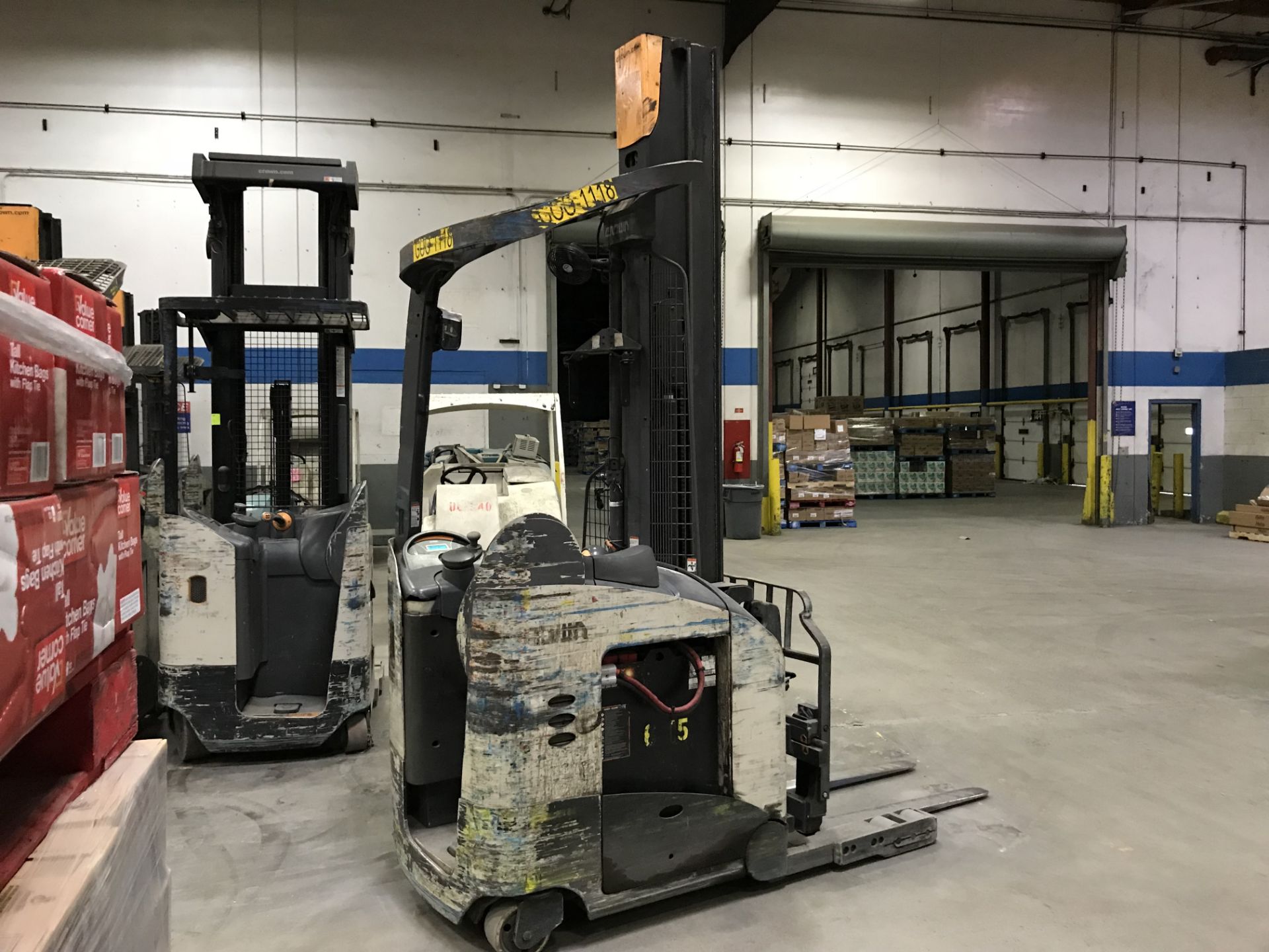 Forklift - Image 2 of 5