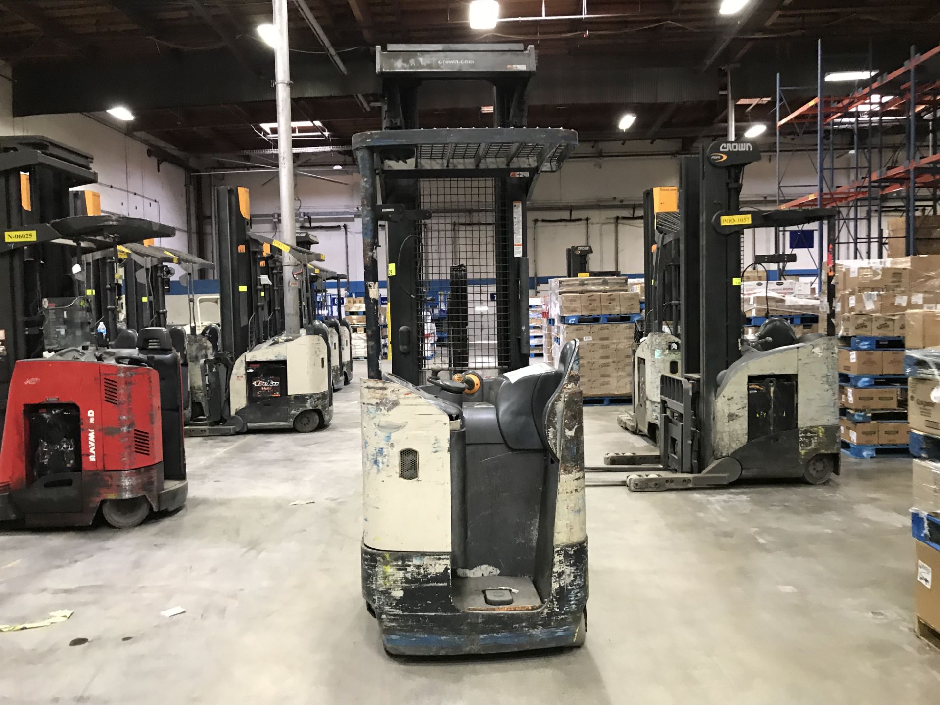 Forklift - Image 2 of 5