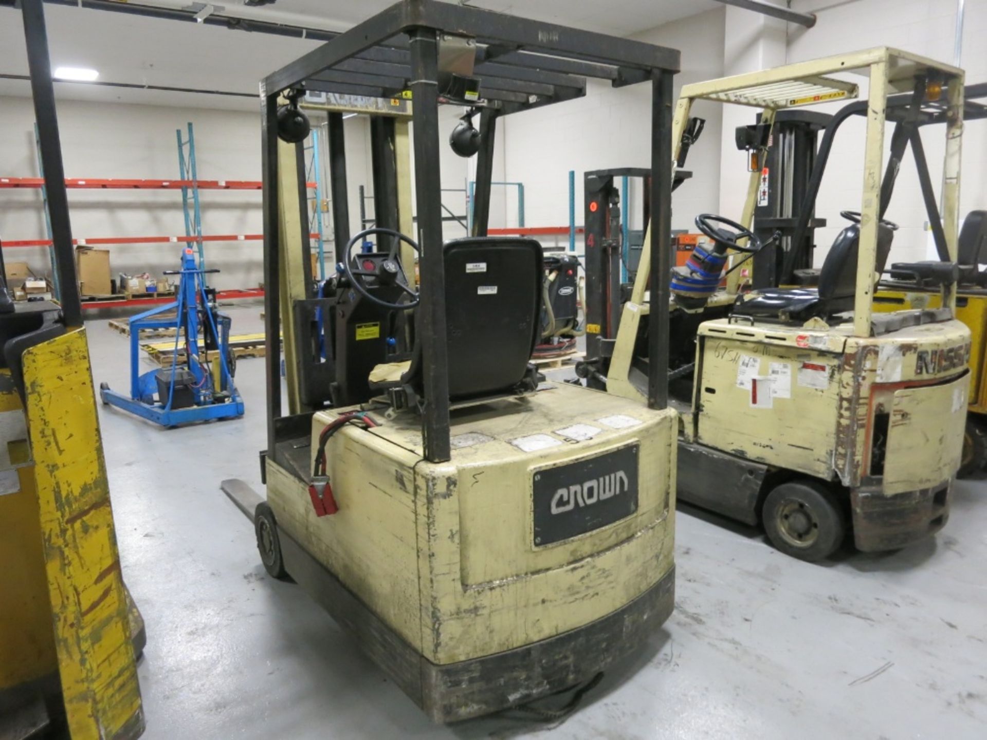 Electric Forklift - Image 2 of 2