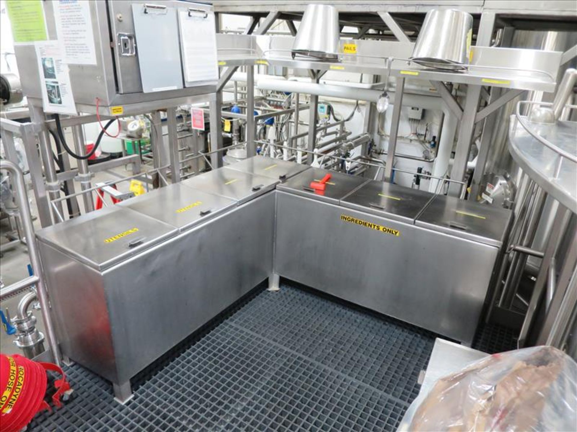 Ingredient Bin with cabinet above(excludes contents) and stainless pale shelf