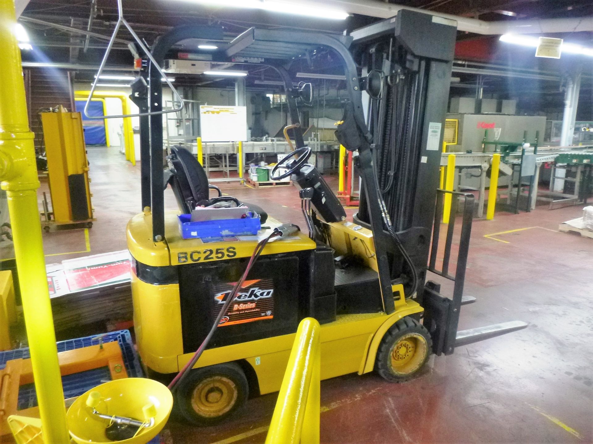 Daewoo Electric Forklift (Restricted Removal: Not available for removal until after May 1st.) - Image 2 of 5