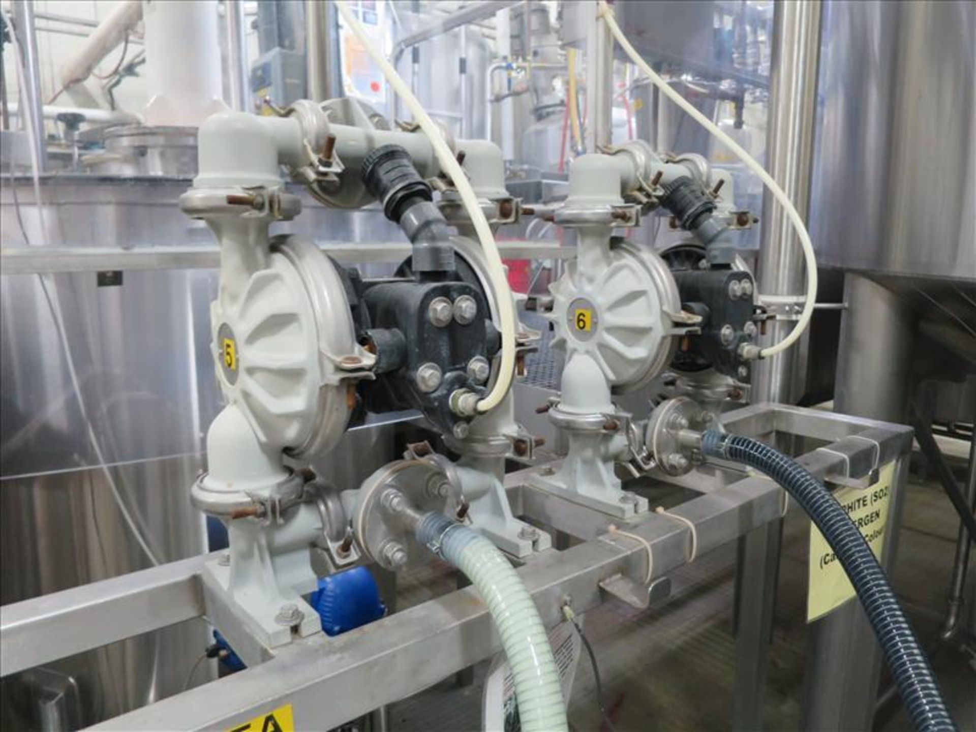 flavour pumping system, including (6) Sandpiper air-operated double diaphragm pumps, S/S pump stand, - Image 6 of 7