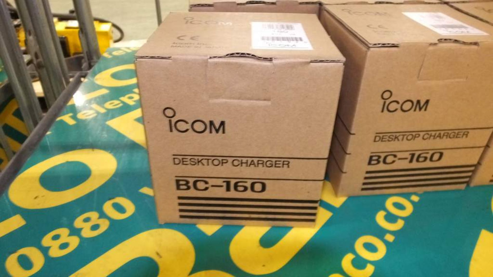 10x Icom BC-160 desktop charger - Image 2 of 3