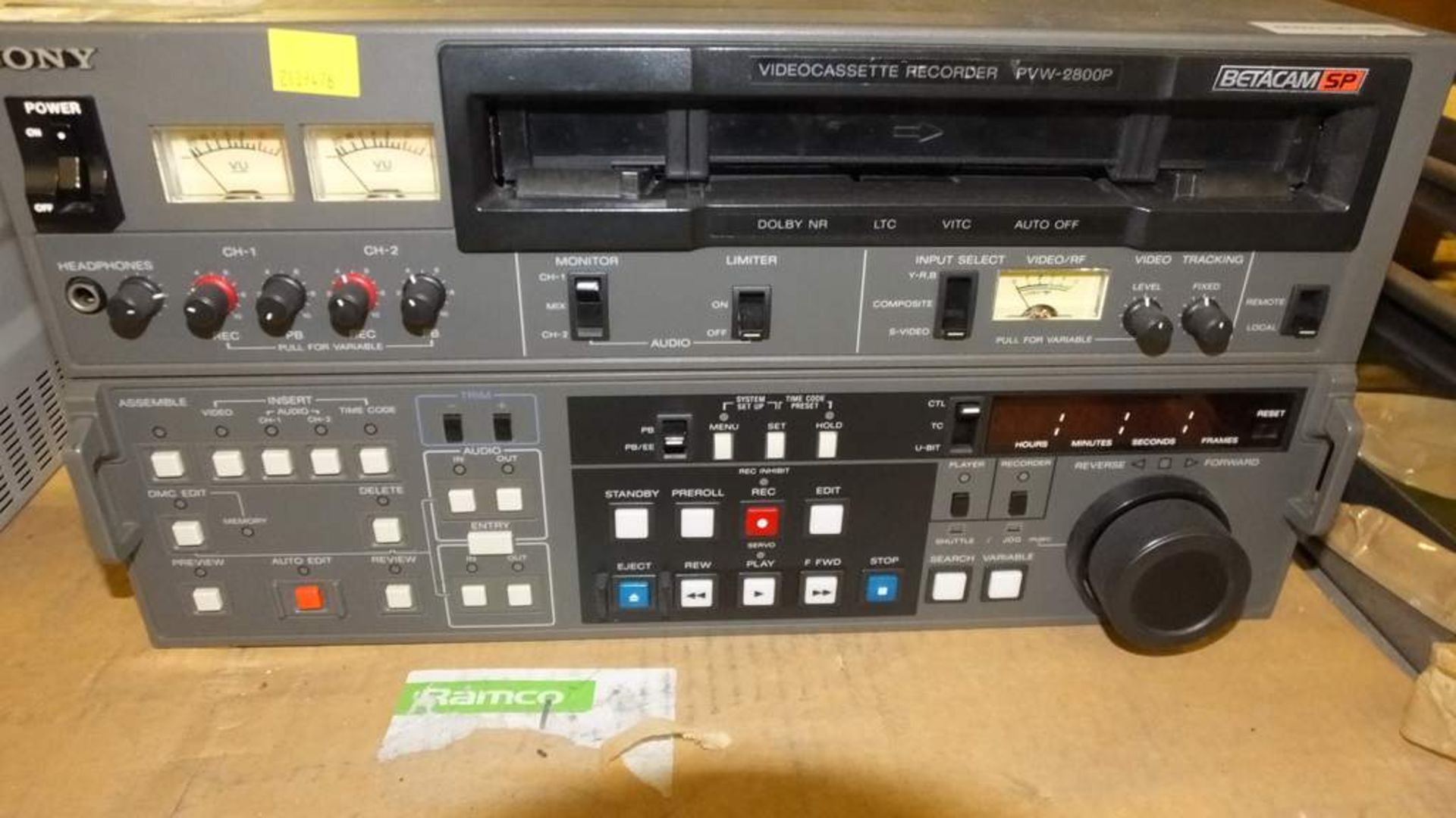 Various electronics - Panasonic DZ6700 WUXGA Projector, Tape recorder & 2x Sony video cass - Image 8 of 8