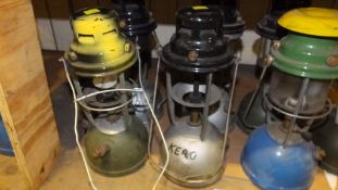 8x Kerosine lamps