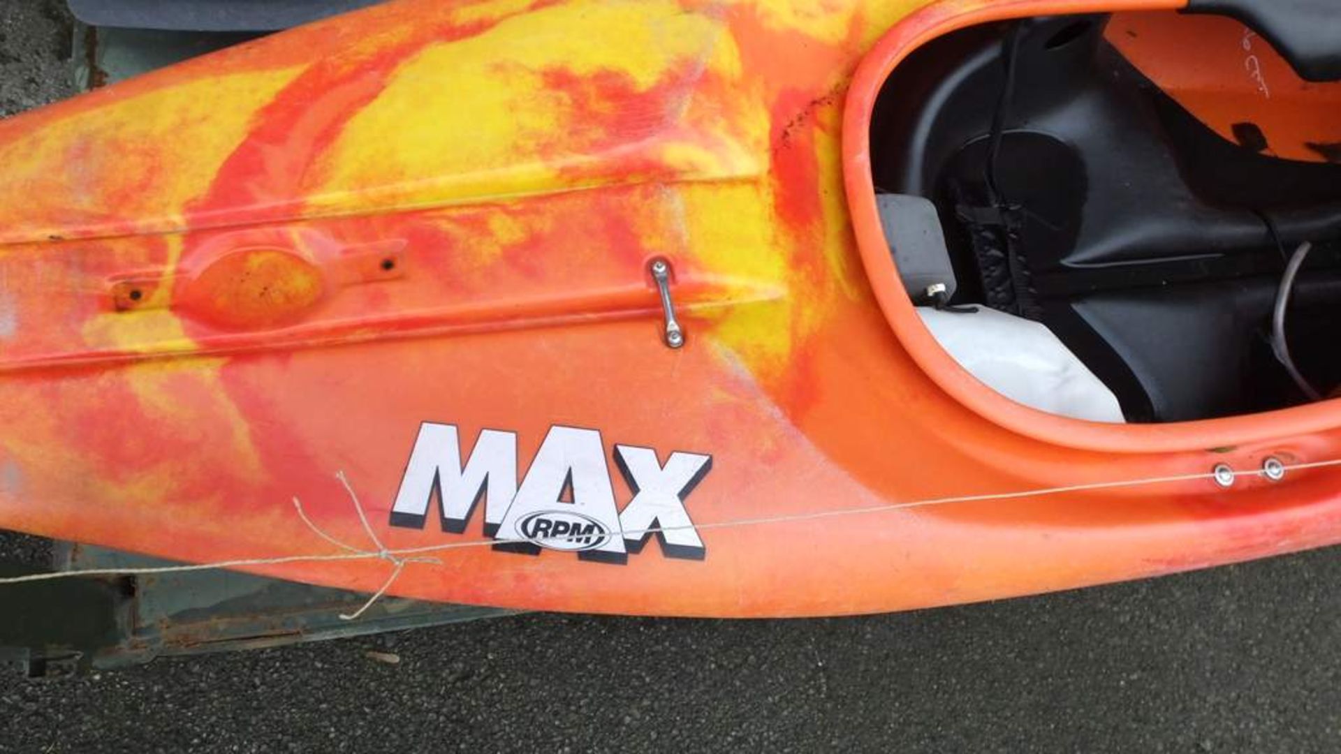 Dagger Max RPM kayak - Image 2 of 4