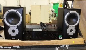 Denon intergrated amplifier and speakers