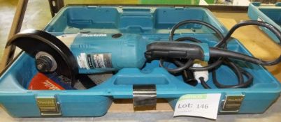 Makita GA7020 disc grinder