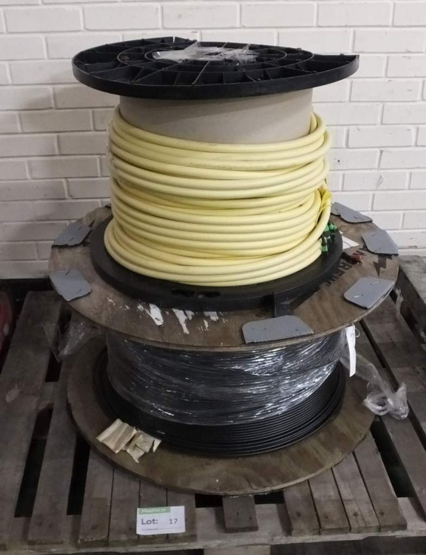 2x Spools of various electrical cable