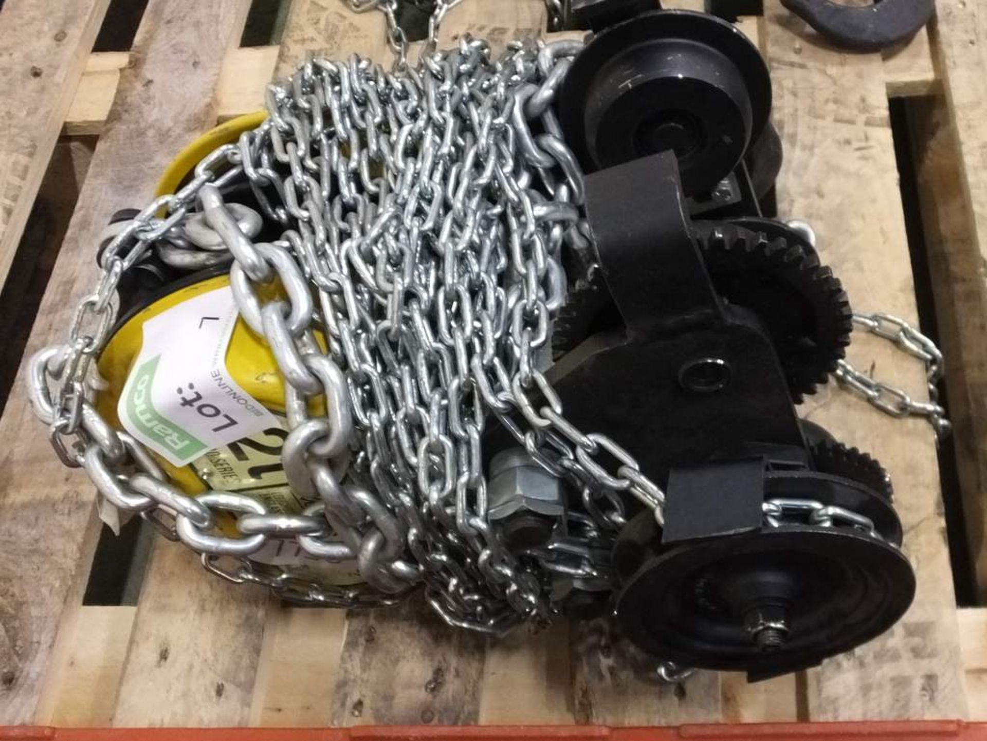 Morris 2T 190 series winch - Image 3 of 3