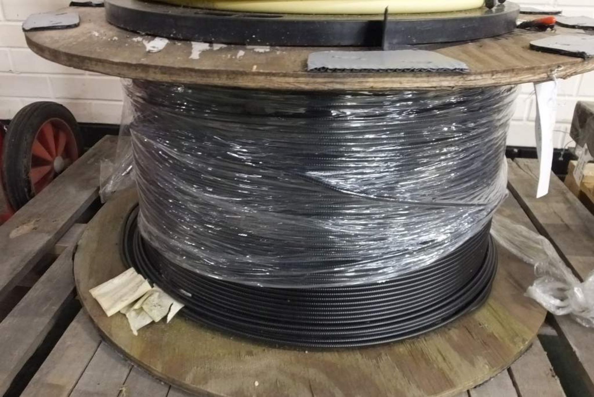 2x Spools of various electrical cable - Image 4 of 5
