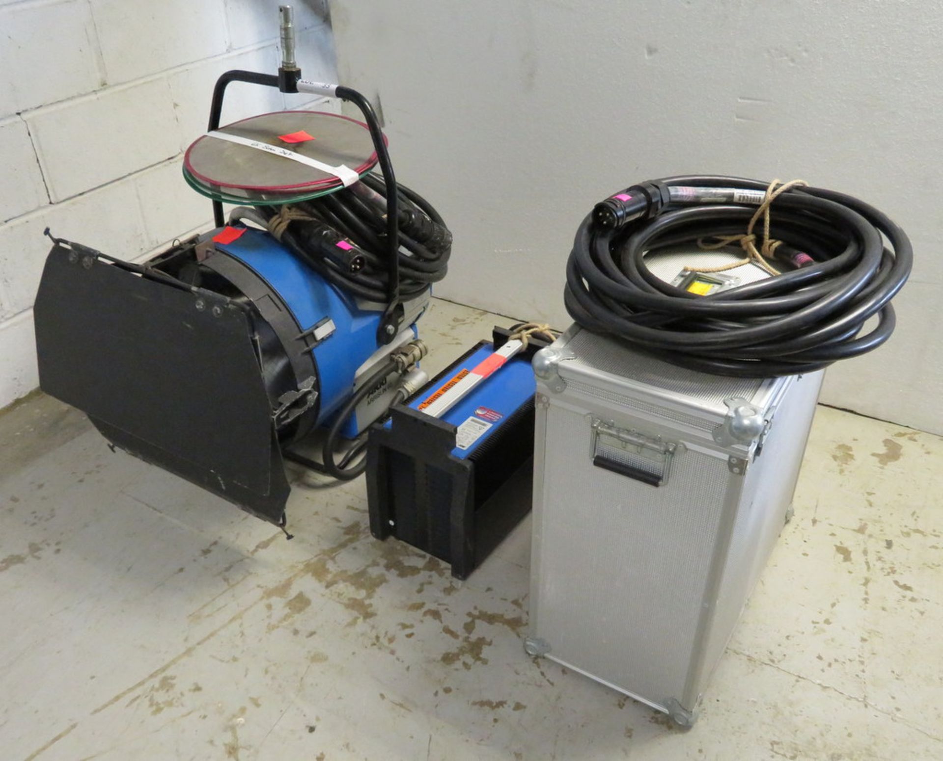 1 x Arrisun 6Kw MSR PAR Kit c/w electronic ballast, header cable, lenses & scrims