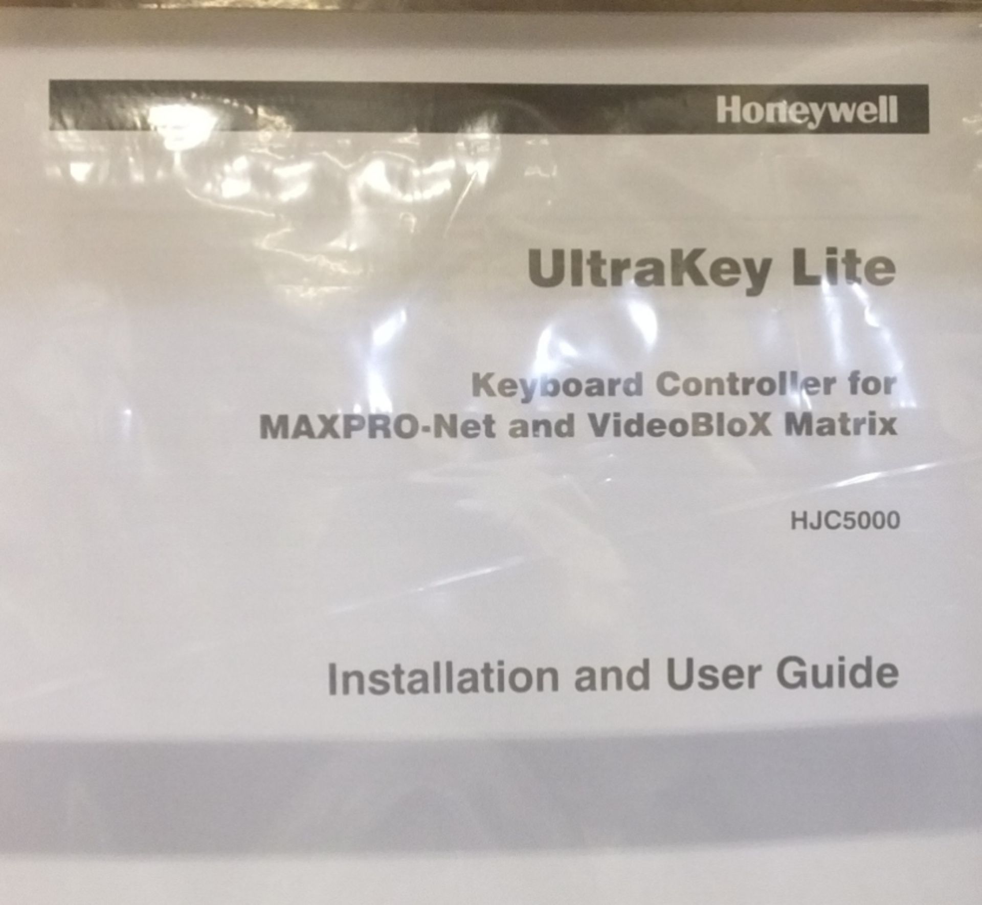 Honeywell HJC 5000 CCTV Keyboard control unit for Maxpro-net and VideoBlox Matrix systems - Image 3 of 3