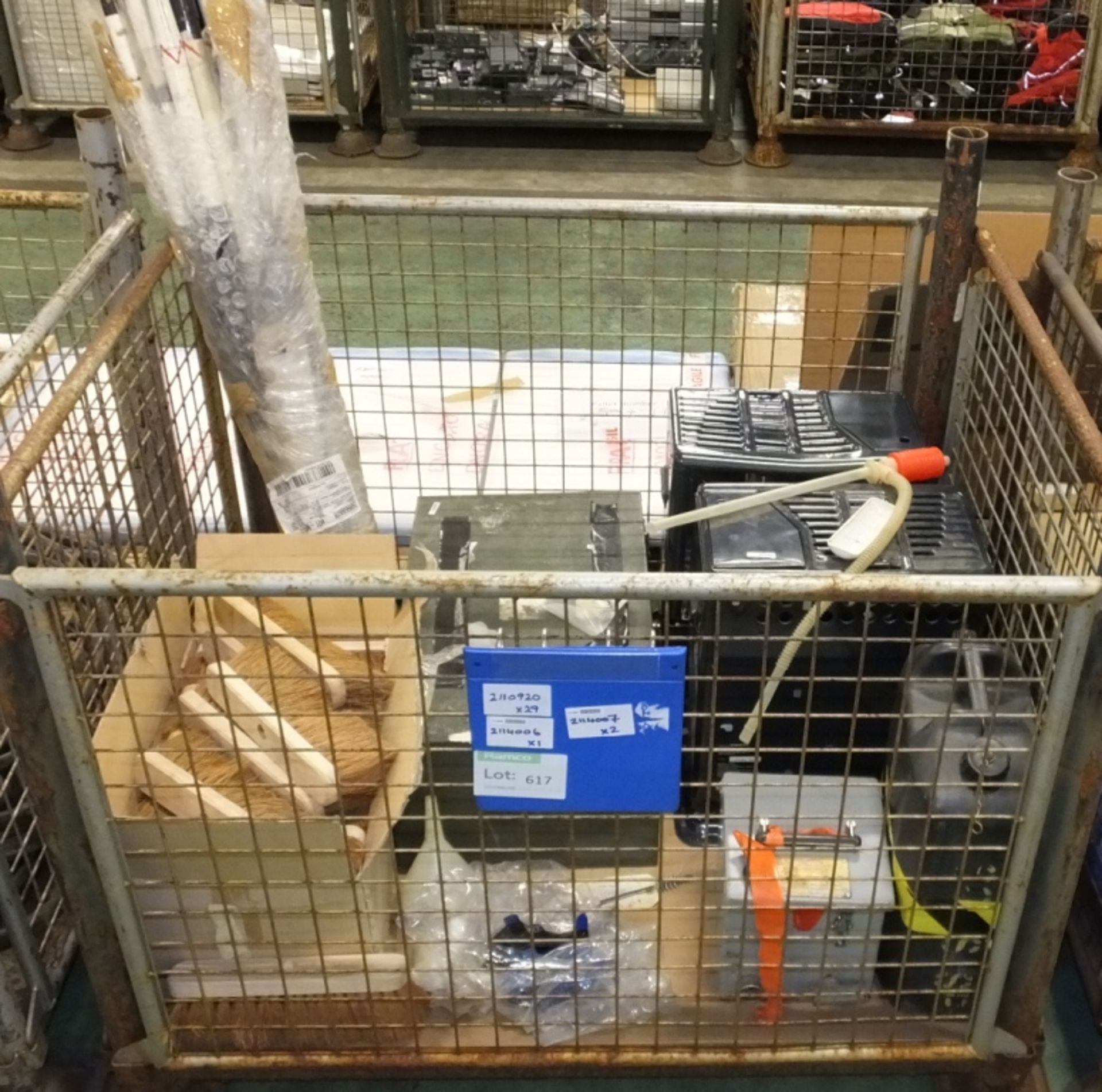 Surveying height sticks, brush heads, 2x parafin heaters, transit case, plastic water jerr