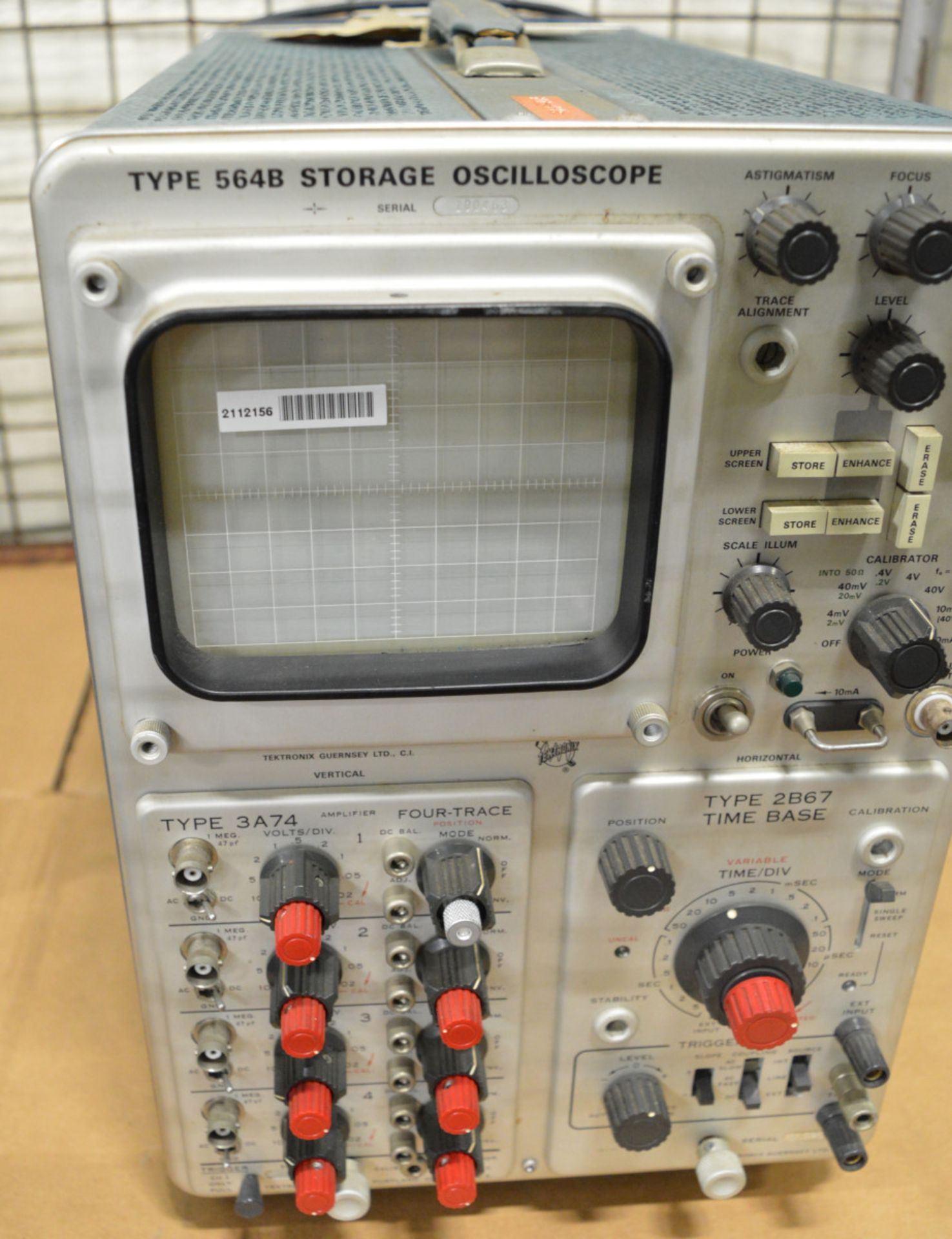 Oscilloscope 564B. Voltmeter, Rev Counter, Temperature Sensor, Power Supply - Image 4 of 4