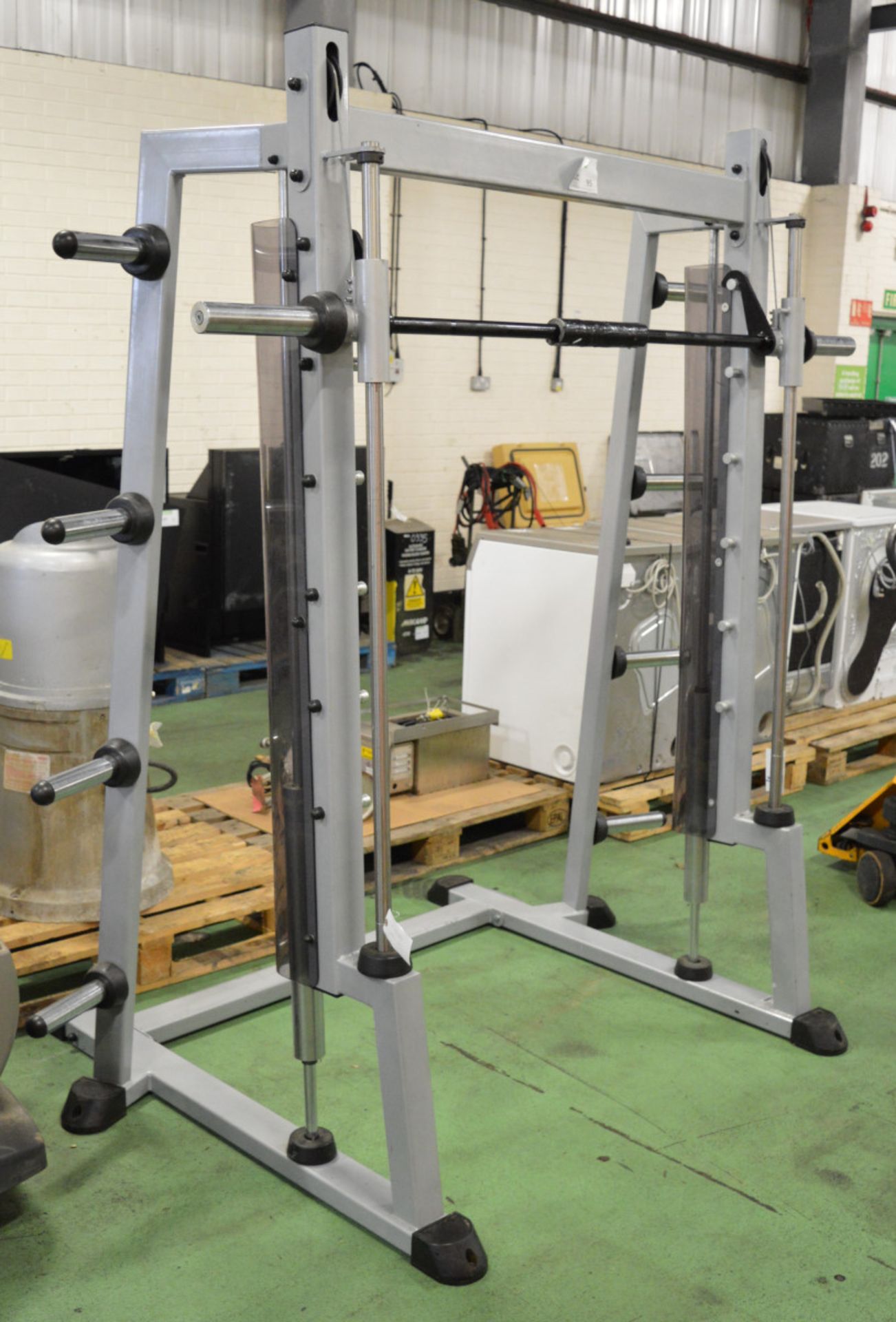 Leisure Lines Gym Equipment - Smiths machine