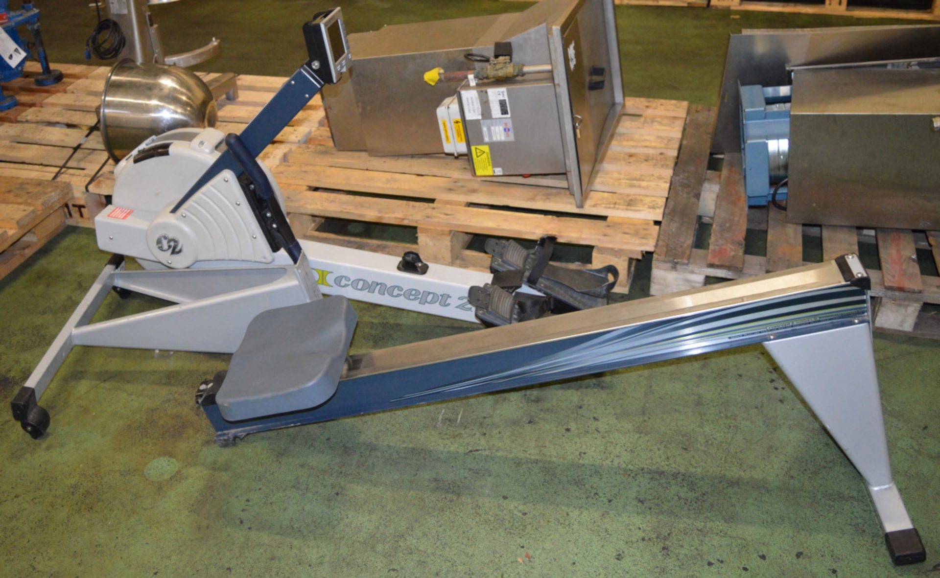 Concept 2 Rowing Machine - Image 6 of 7