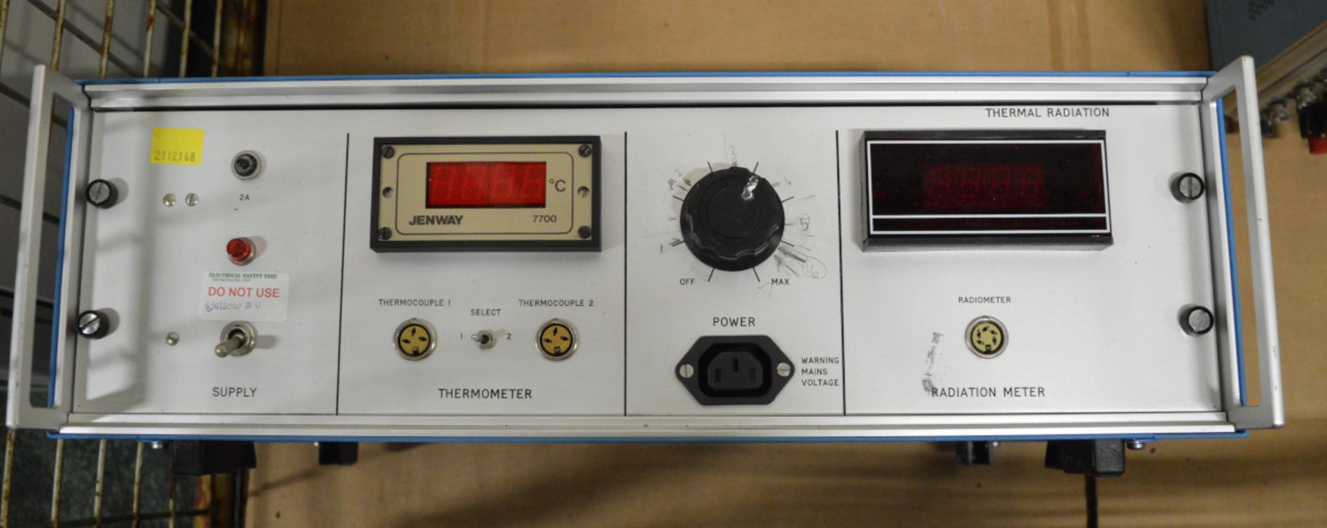 Oscilloscope 564B. Voltmeter, Rev Counter, Temperature Sensor, Power Supply - Image 3 of 4