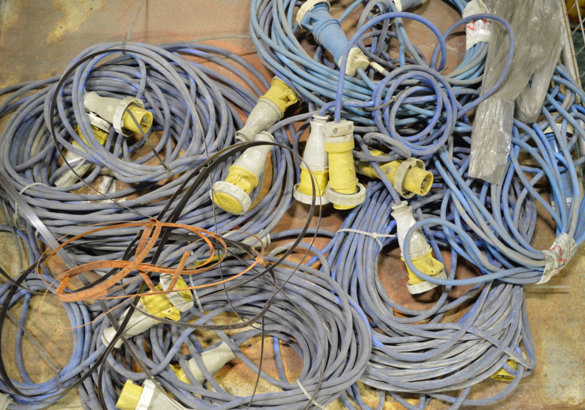 9x Extension Cables - Image 2 of 2