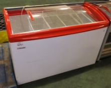 Elcold Chest / Ice Cream Freezer - Please note there will be a loading fee of £10 on this