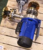 Lowara Motor CO350/15K/D, valve connectors - Please note there will be a loading fee of £5