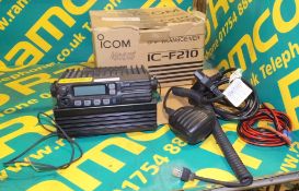 I-COM UHF transceiver IC-F210, mic