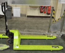 Pallet Truck - May Need Repair / Refurbishment