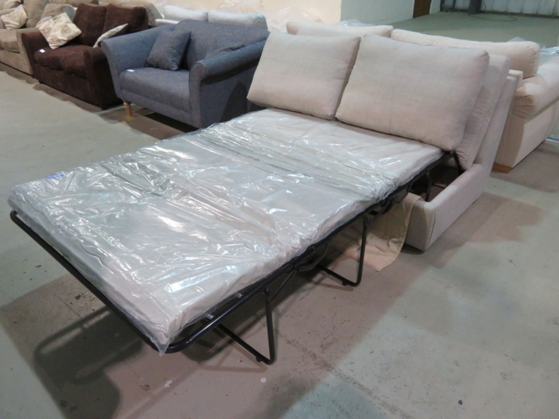 2 Seater beige sofa-bed. Ex Display - 1440 x 920mm (LxD) - Bild 5 aus 5