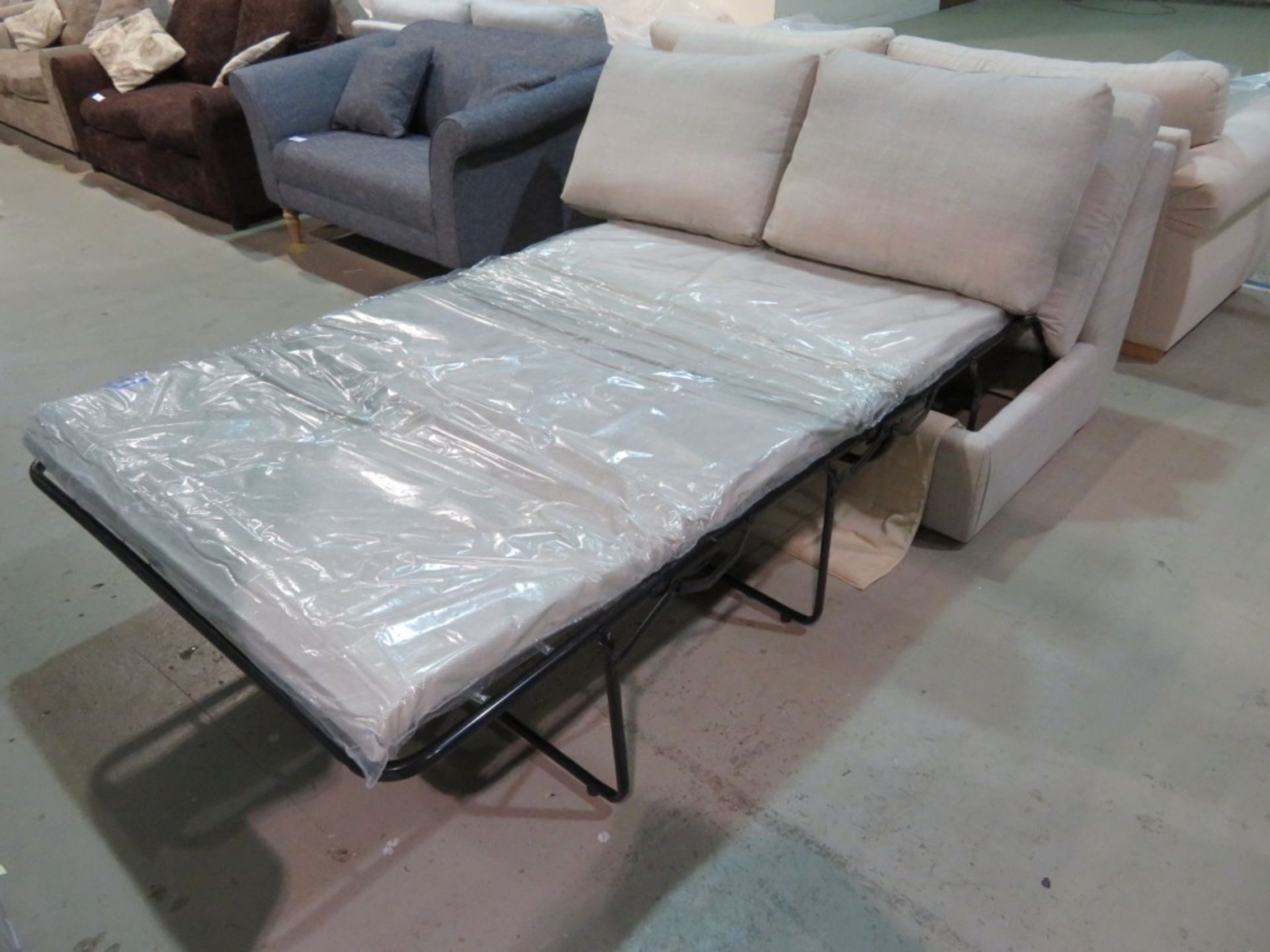 2 Seater beige sofa-bed. Ex Display - 1440 x 920mm (LxD) - Bild 4 aus 5