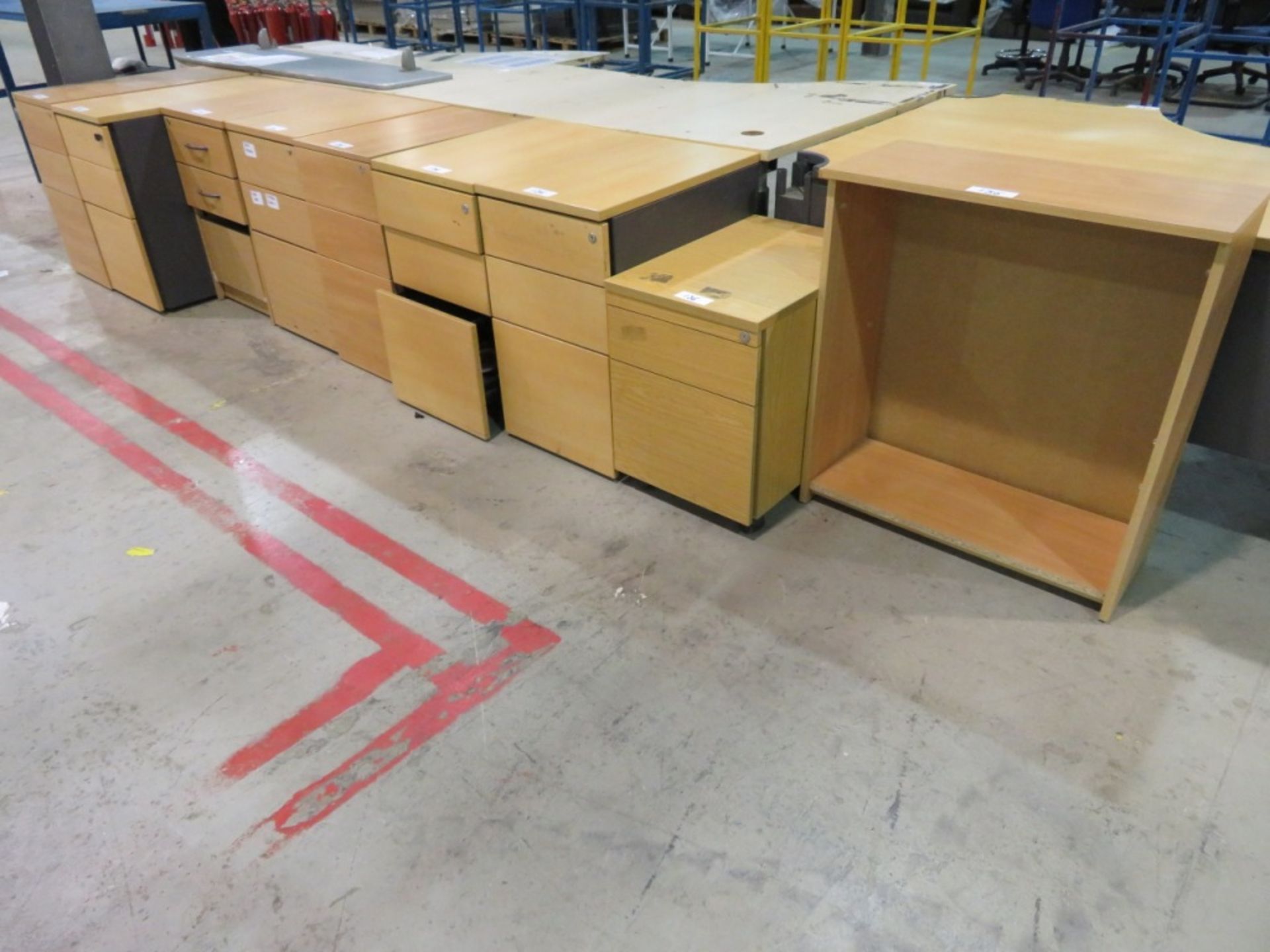 8x Office filing cabinets & 1x Shelf unit - Bild 2 aus 2