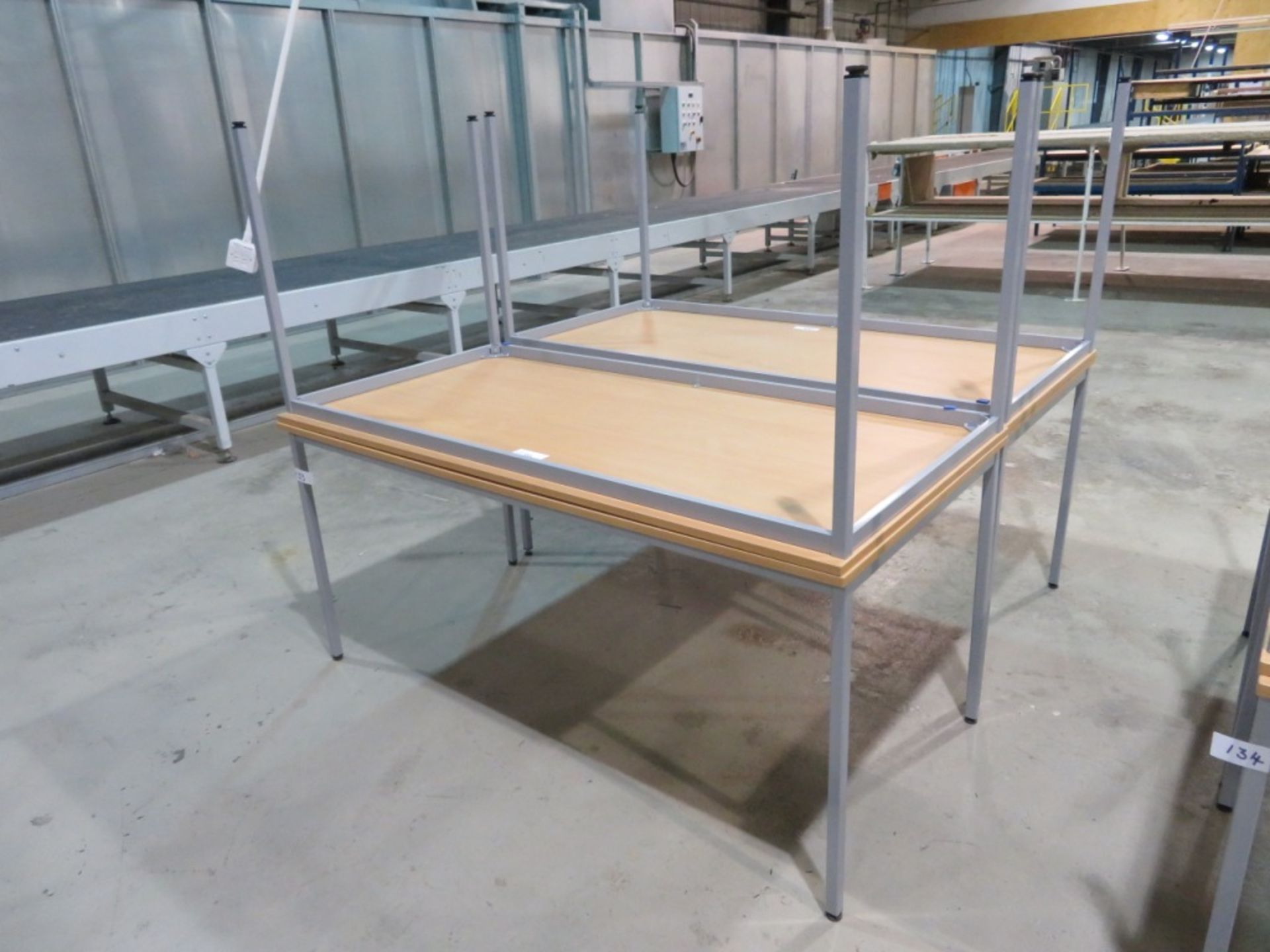 4x Office table - 1600 x 800 x 730mm (LxDxH)